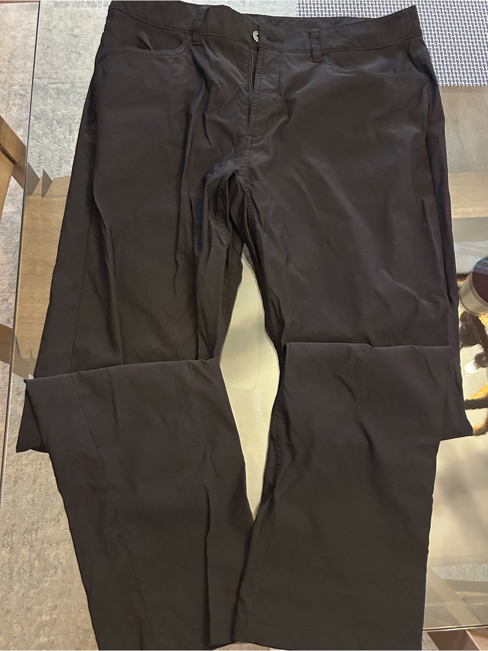The North Face Men's Black Straight-Leg Performance Pants, Sz 36